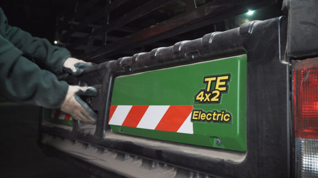 Electric vehicle